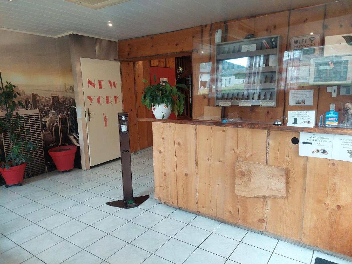 Hotel Restaurant Lancheton Saint-Julien-Mont-Denis Exterior photo
